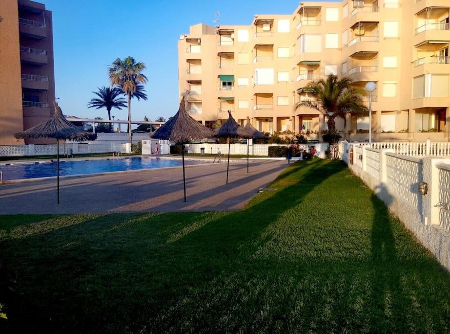 Apartamento En Primera Linea De Playa Murcia Exterior photo